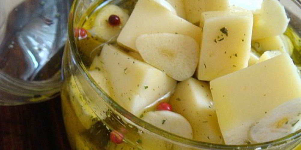 Рецепт маринованная моцарелла на закуску к вину