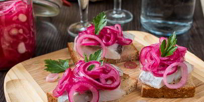 маринованный красный лук