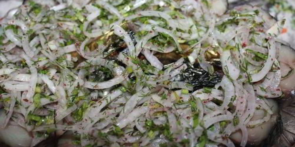 Рецепт маринованный лук к копченой рыбе