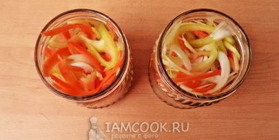 маринованный перец с морковью и луком