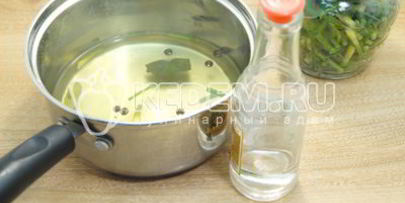 маринованные чесночные стрелки на зиму