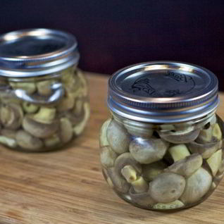 Маринованные грибы