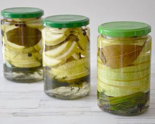 Маринованные кабачки пальчики оближешь