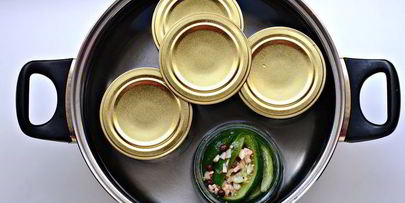 маринованные огурчики в собственном соку