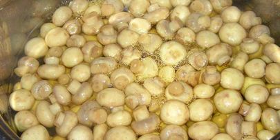 маринованные шампиньоны, закрытые на зиму