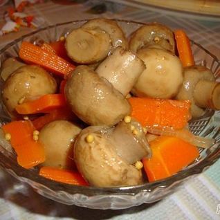 Маринованные шампиньоны