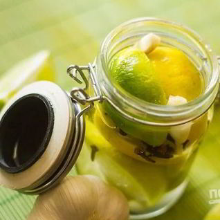 Маринованные соленые лимоны