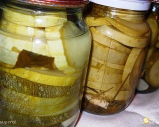 Огурцы маринованные