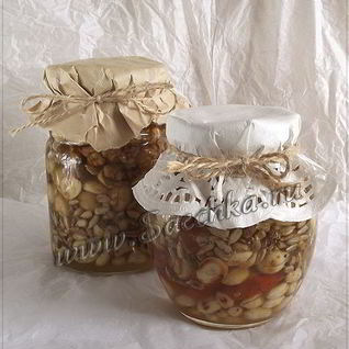 Орехи в меду