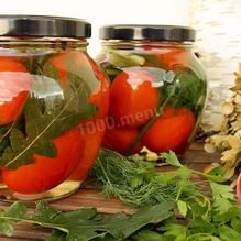 Рецепт Помидоры на зиму с листьями дуба