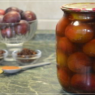 Пряные сливы на зиму