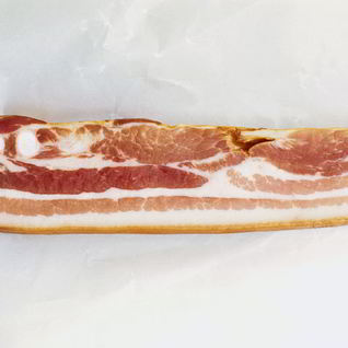 Сало в луковой шелухе