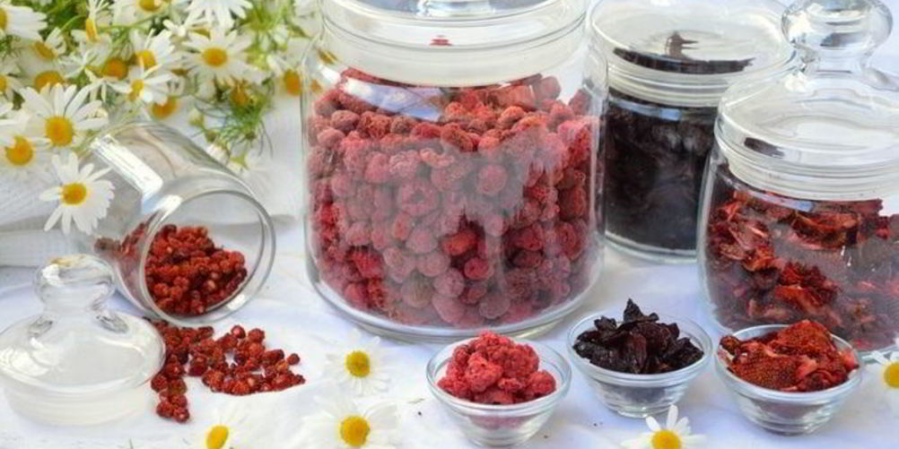 Рецепт сушеные клубника, земляника, вишня и малина