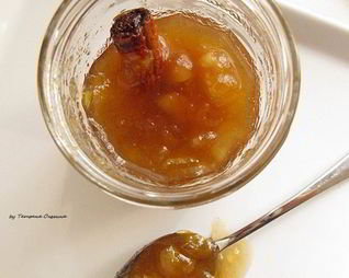 Грушевое варенье с ванилью и корицей