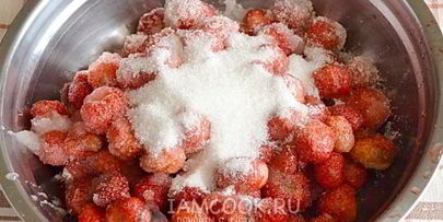 густое варенье из клубники