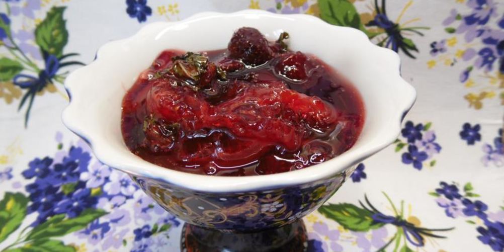 Рецепт клубничное варенье с апельсинами и мятой