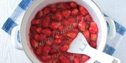 клубничное варенье в мультиварке