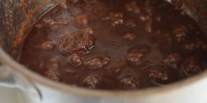 медовые оладушки с домашним сливовым вареньем