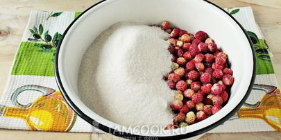 варенье из лесной клубники