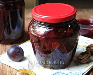 Варенье из слив с грецкими орехами