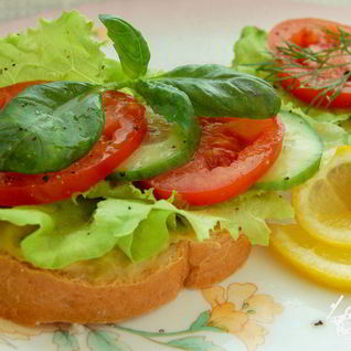 Бутерброд с авокадо