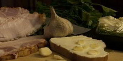 бутерброд с грудинкой