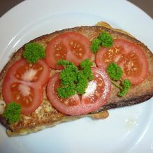 Рецепт Бутерброд с моцареллой для короля