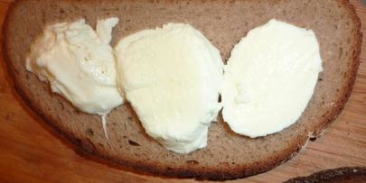 бутерброд с моцареллой для короля