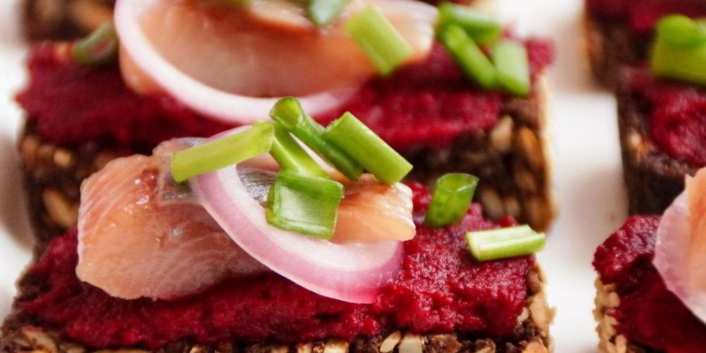 Рецепт бутерброд с сельдью просто и вкусно