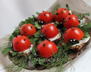 Бутерброды Божья коровка