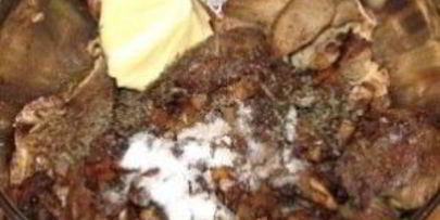 бутерброды с паштетом из печени