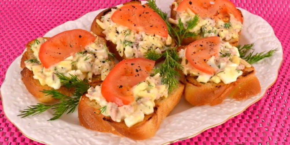 Рецепт бутерброды с печенью трески и сыром