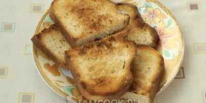 бутерброды с сайрой и яйцом