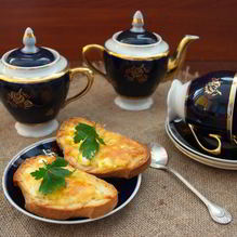Рецепт Бутерброды с сыром и чесноком