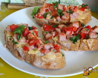 Горячие бутерброды к завтраку