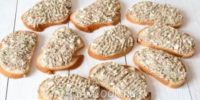 горячие бутерброды с сайрой