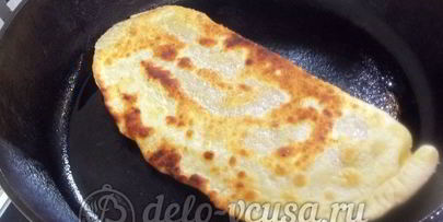 чебуреки с мясом