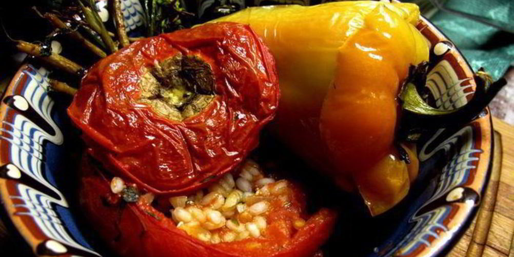 Рецепт фаршированные томаты и перцы yemista