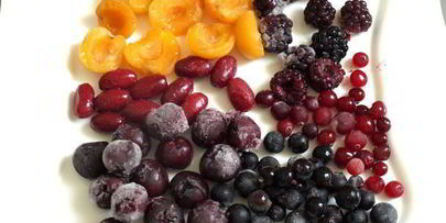 фруктово-ягодные заливные яйца