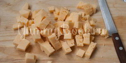 куриные колбаски с сыром