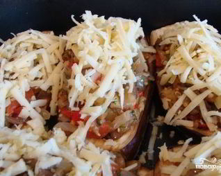 Лодочки из баклажанов с грибами