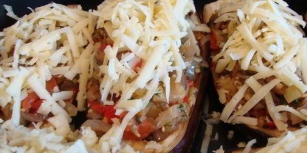 Рецепт лодочки из баклажанов с грибами