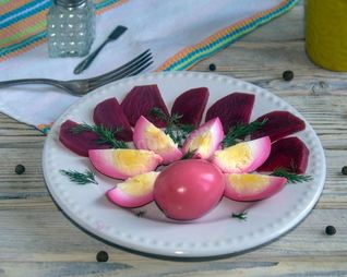 Маринованные яйца куриные