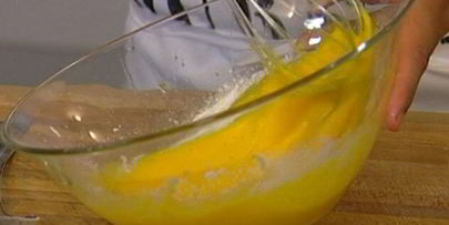 бисквитный омлет с мускатным орехом