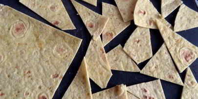 быстрый омлет из микроволновки с чипсами