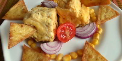 быстрый омлет из микроволновки с чипсами