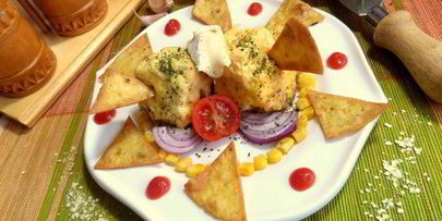 быстрый омлет из микроволновки с чипсами