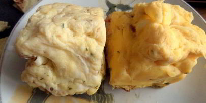 быстрый омлет из микроволновки с чипсами