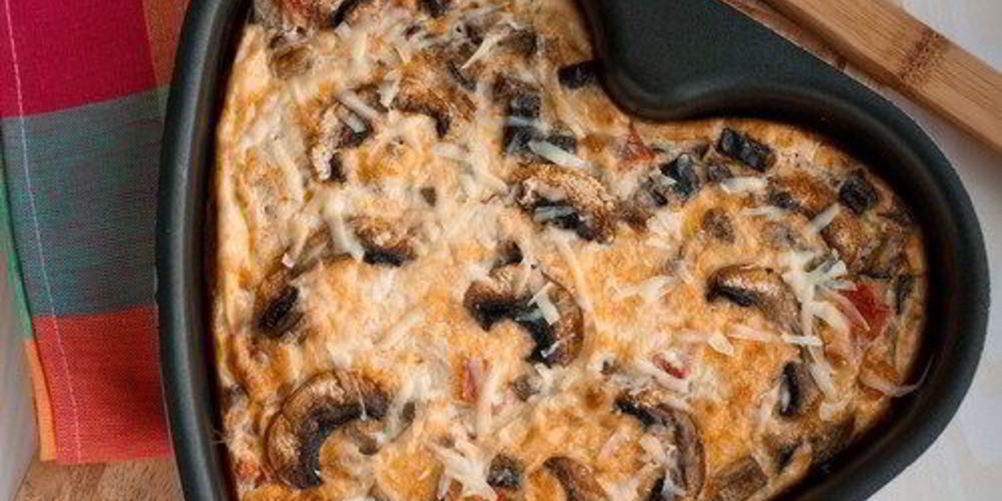 Рецепт грибная фриттата с шалфеем и пармезаном