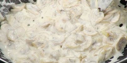 омлет и горячий шоколад